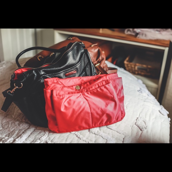 Lily Jade Elizabeth Diaper Bag - Picture 5 of 5